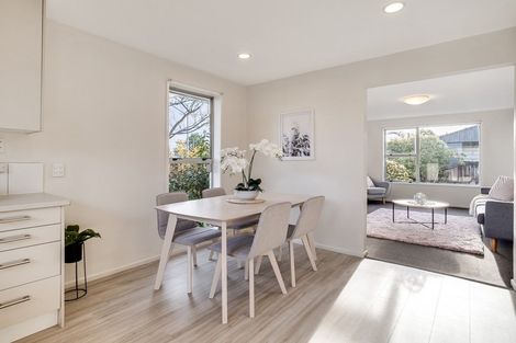 Photo of property in 1/125 Prestons Road, Redwood, Christchurch, 8051