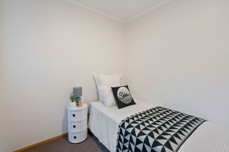 Photo of property in 3a Juniper Place, Burnside, Christchurch, 8053