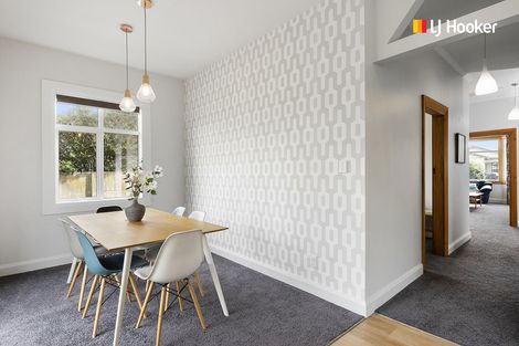 Photo of property in 23 Hargest Crescent, Saint Kilda, Dunedin, 9012