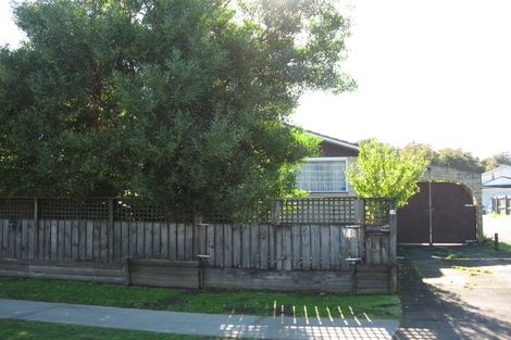 Photo of property in 78 Cascades Road, Pakuranga Heights, Auckland, 2010