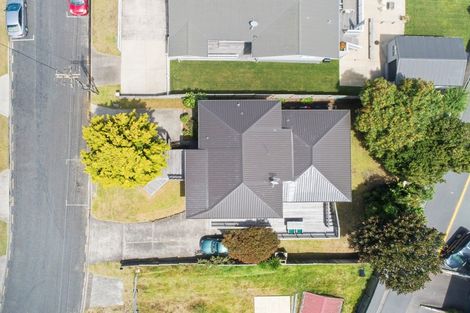 Photo of property in 14 Pitau Road, Mount Maunganui, 3116