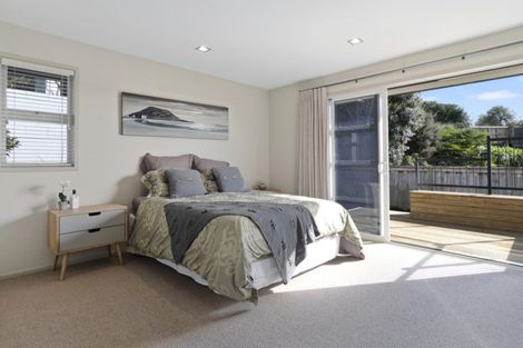 Photo of property in 37 Contour Avenue, Pyes Pa, Tauranga, 3112