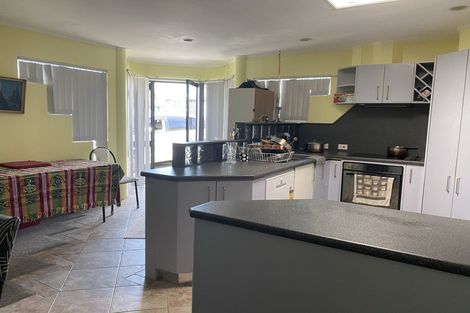 Photo of property in 40 Collins Street, Hawera, 4610