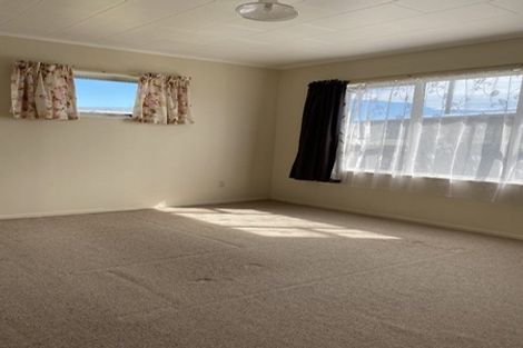 Photo of property in 26 Oxford Street, Taradale, Napier, 4112
