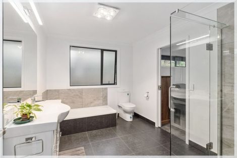 Photo of property in 41a Queenwood Road, Levin, 5510