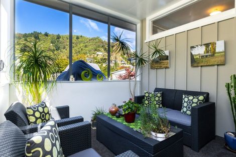 Photo of property in 14 Seaview Crescent, Picton, 7220