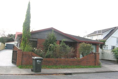 Photo of property in 2 Brasell Street, Fairfield, Lower Hutt, 5011