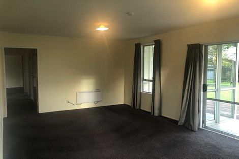Photo of property in 2/17 Donovan Road, Paraparaumu Beach, Paraparaumu, 5032