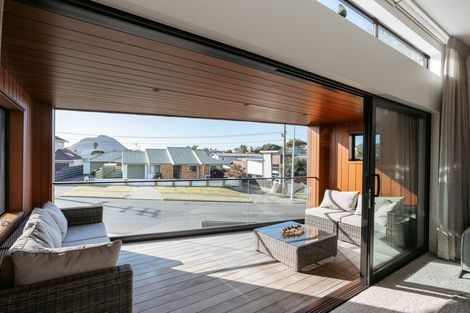 Photo of property in 12b Tay Street, Mount Maunganui, 3116
