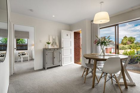 Photo of property in 3/6 Keys Street, Belmont, Auckland, 0622