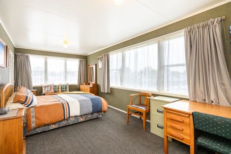 Photo of property in 10 Fairview Avenue, Feilding, 4702