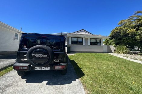 Photo of property in 35b Latitude Close, Whitby, Porirua, 5024
