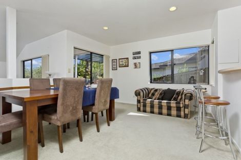 Photo of property in 61 Calypso Way, Unsworth Heights, Auckland, 0632