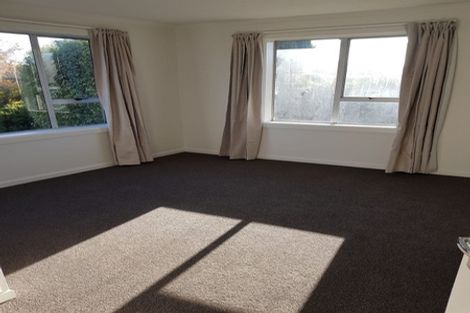 Photo of property in 5 Mappleton Avenue, Burnside, Christchurch, 8053