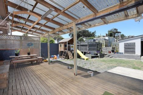 Photo of property in 23 Wainui Street, Koitiata, Whanganui, 4581