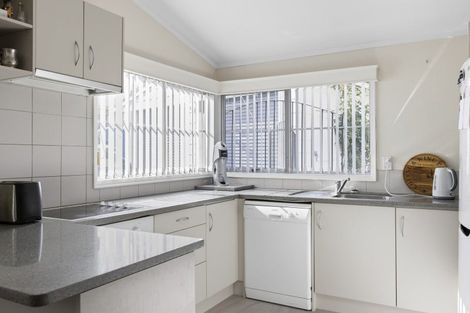 Photo of property in 9 Greenwich Street, Richmond Heights, Taupo, 3330