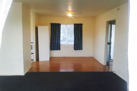 Photo of property in 2/2 Hatherley Place, Clendon Park, Auckland, 2103