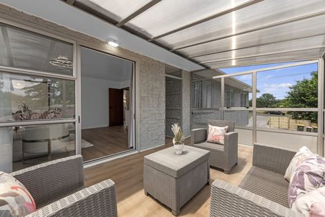 Photo of property in 104 Parrs Cross Road, Sunnyvale, Auckland, 0612