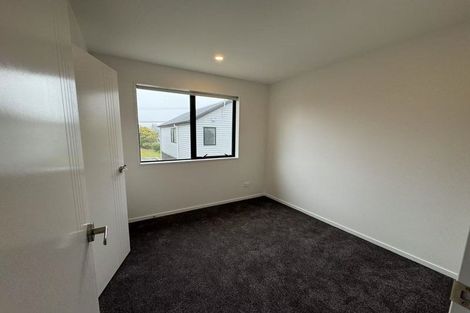 Photo of property in 11b Mawney Road, Henderson, Auckland, 0610