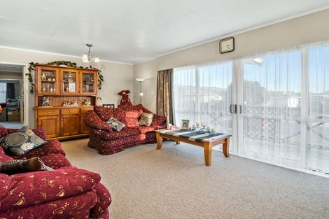 Photo of property in 21 Tennyson Drive, Owhata, Rotorua, 3010