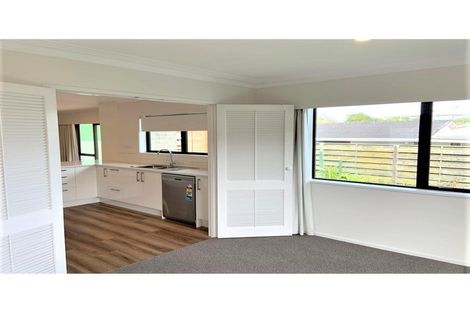 Photo of property in 17 Kentigern Close, Pakuranga, Auckland, 2010