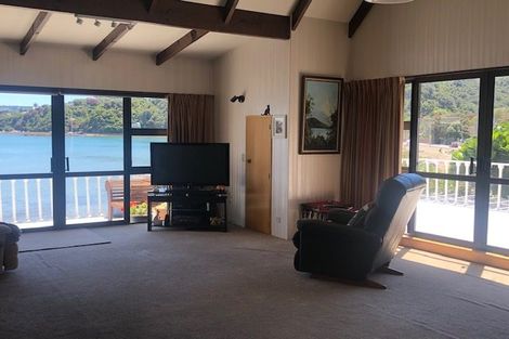 Photo of property in 1/2 Gill Road, Lowry Bay, Lower Hutt, 5013