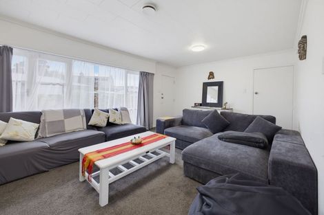 Photo of property in 31 Trafalgar Street, Westown, New Plymouth, 4310