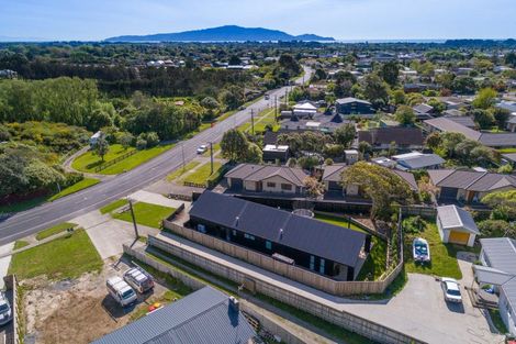Photo of property in 51a Elizabeth Street, Waikanae, 5036