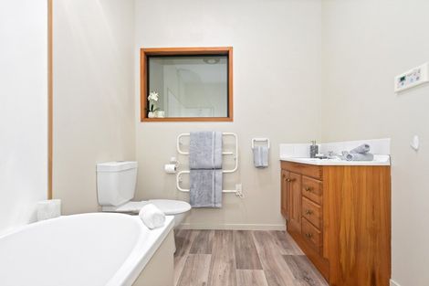 Photo of property in 59 Saint Andrews Terrace, St Andrews, Hamilton, 3200