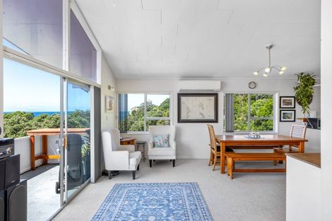 Photo of property in 121 Pacific Parade, Army Bay, Whangaparaoa, 0930
