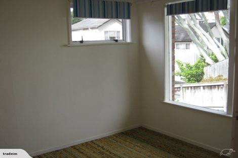 Photo of property in 1/25 Sydney Street, Hauraki, Auckland, 0622