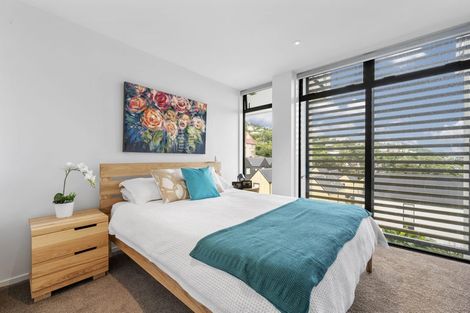 Photo of property in 4 Mary Dobson Way, Island Bay, Wellington, 6023