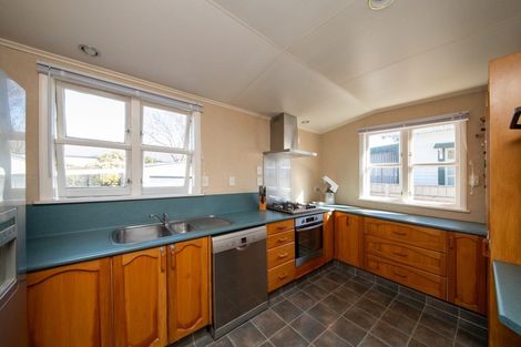 Photo of property in 72 Denbigh Street, Feilding, 4702