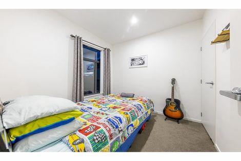 Photo of property in 49 Battalion Drive, Papakura, 2110