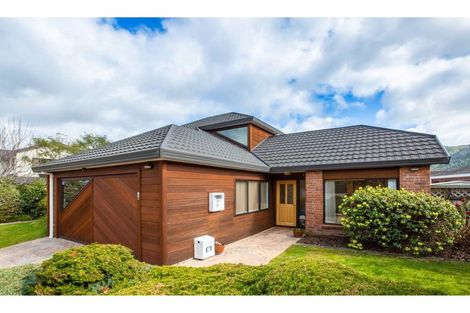Photo of property in 9 Clearwater Terrace, Brown Owl, Upper Hutt, 5018
