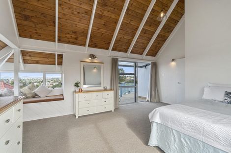 Photo of property in 243 Royal Road, Massey, Auckland, 0614