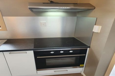 Photo of property in 4 Crescent Court, Melville, Hamilton, 3206