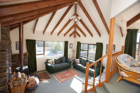 Photo of property in 1 Burnett Place, Lake Tekapo, 7999