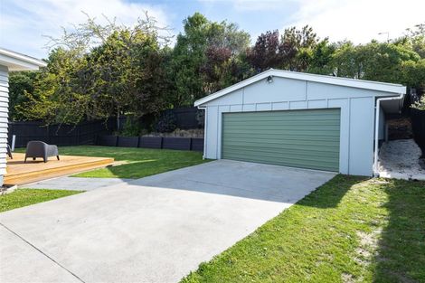 Photo of property in 27 Bishopsworth Street, Hillsborough, Christchurch, 8022