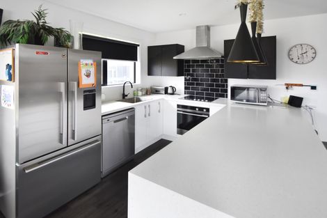 Photo of property in 15 Lakeland Avenue, Twizel, 7901