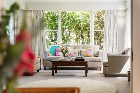 Photo of property in 110 Karori Road, Karori, Wellington, 6012