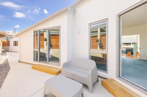 Photo of property in 15 Kavanagh Road, Hospital Hill, Napier, 4110