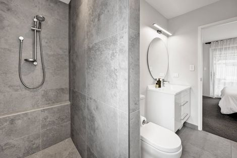 Photo of property in 9 Atutahi Street, Hurdon, New Plymouth, 4310