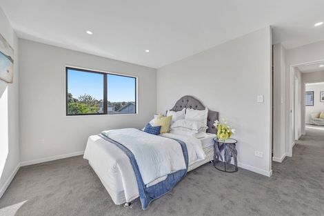 Photo of property in 17a Alexandra Street, Riverhead, 0820