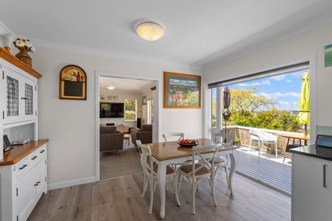 Photo of property in 319 Don Buck Road, Massey, Auckland, 0614