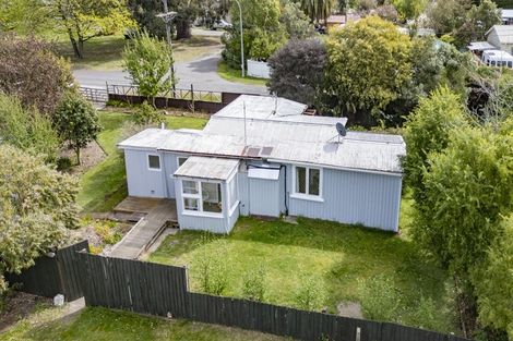 Photo of property in 35 Penfold Square, Leithfield, 7481