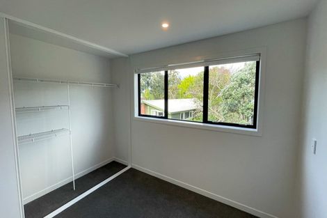 Photo of property in 4 Whanui Place, Mangere Bridge, Auckland, 2022