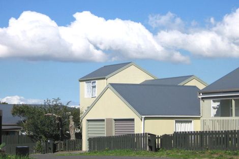 Photo of property in 40 Halyard Place, Te Atatu Peninsula, Auckland, 0610
