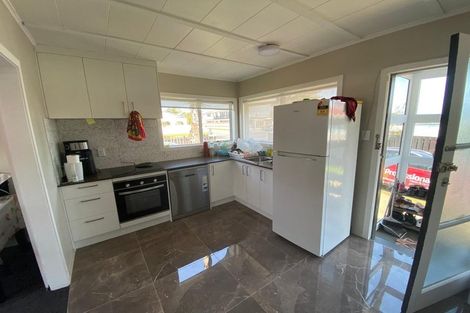 Photo of property in 1/19 Browns Road, Manurewa, Auckland, 2102