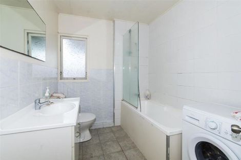 Photo of property in 1/322 Bucklands Beach Road, Bucklands Beach, Auckland, 2012